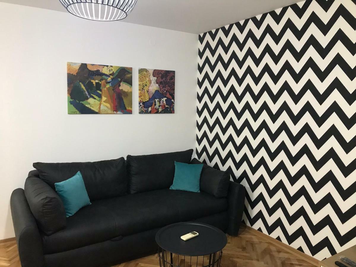 Apartment Sfera Νόβι Σαντ Εξωτερικό φωτογραφία