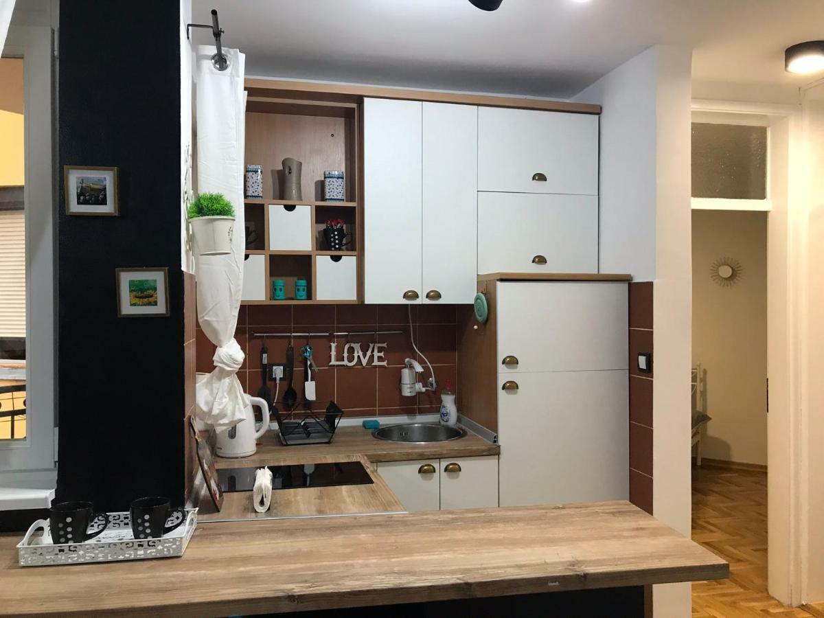 Apartment Sfera Νόβι Σαντ Εξωτερικό φωτογραφία