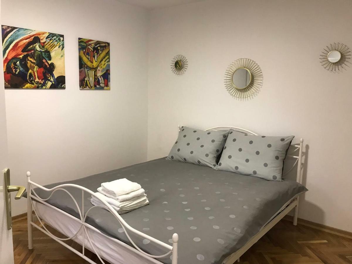 Apartment Sfera Νόβι Σαντ Εξωτερικό φωτογραφία